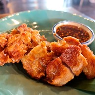 เมนูของร้าน ขนมจีนต้นก้ามปู นวลจันทร์ .