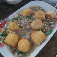 เมนูของร้าน เจ๊ต้อม อาหารป่า ปลาแม่น้ำ