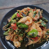 เมนูของร้าน เจ๊ต้อม อาหารป่า ปลาแม่น้ำ