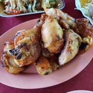 เมนูของร้าน ส้มตำปูเสื่อ