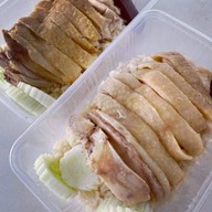 ข้าวหมูแดงมันไก่คานหาม ข้าวมันไก่คานหาม