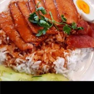 ข้าวหมูแดงมันไก่คานหาม ข้าวมันไก่คานหาม