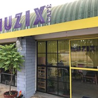 Muzix Café กาแฟพิเศษ สเต็กพรีเมี่ยม