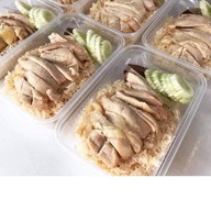 ข้าวหมูแดงมันไก่คานหาม ข้าวมันไก่คานหาม