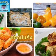 กระเพราหมู กุ้ง หมึก ไก่ ข้าวกระเทียมหมู ไก่ กุ้ง หมึก