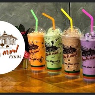 ลูกหว้า กาแฟ สาขาตรงข้าม อบจ.ระยอง เนินพระ