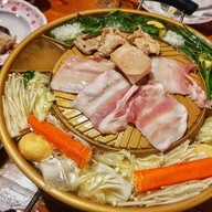 เจ๊จุก หมูกระทะ