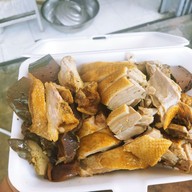 เมนูของร้าน ไก่ย่างแดงและเครื่องดื่ม นนทบุรี