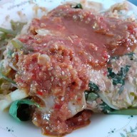 เมนูของร้าน เจียงลูกชิ้นปลา ปตท. แพรกษา