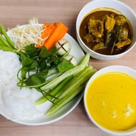 ไข่ข้นปู/ข้าวผัดปู/เมนูปูร้านอาอ้อ เลี่ยงเมืองปากเกร็ด