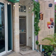 หน้าร้าน Aroydee(สาขาประเทศไทย) พัฒนาการตัดใหม่