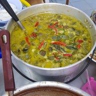 เมนูของร้าน ขนมจีนยายเป้ากระเด้าหม้อ