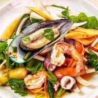 ส้มตำท้ายรถสาขา2 สาขา2