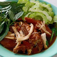 ก๋วยเตี๋ยวไก่มะระ ตายงค์ คลอง 1 ธัญบุรี