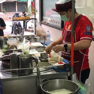 น้ำเต้าหู้ทรงเครื่อง ปากซ.เพชรเกษม 46/3