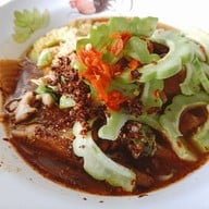 ก๋วยเตี๋ยวไก่มะระ ตายงค์ คลอง 1 ธัญบุรี