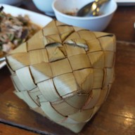 เมนูของร้าน ไก่ย่างกลางกรุง พระราม 3