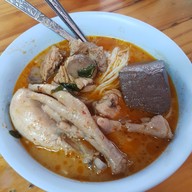 เมนูของร้าน ขนมจีนยายเป้ากระเด้าหม้อ
