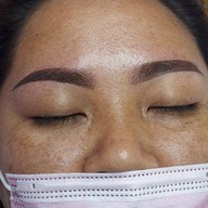 ส้มโอคิ้วสวย