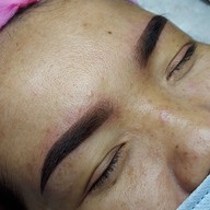 ส้มโอคิ้วสวย