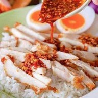 หมูทอดป้าตุ๊ก คลองสอง