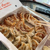 KINZA GYOZA อุดมสุขวอล์ค