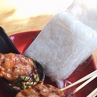 หมูปิ้งแจ่วแซ่บ