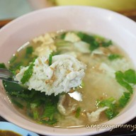 เมนูของร้าน แม่กำไรหมูสะเต๊ะ ข้าวต้มปลา เอกชัย
