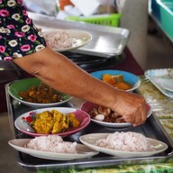 ครัวหลาล่าง (ร้านเปิดปกติ)