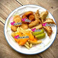 ข อ ง กิ น เ ล่ น เคี้ยวเพลินเพลิน ปังปัง