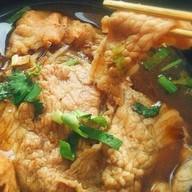 เตี๋ยว ชินตา