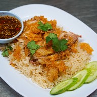 ข้าวมันไก่โคราช