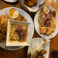 ยักไหล่ Burger ธัญบุรี คลอง 6