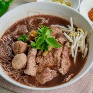 กะเพราลากไส้-สันติธรรม