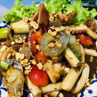 ตำแหลก แดกได้