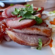 เมนูของร้าน ส้มตำแปดริ้ว