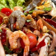 ตำแหลก แดกได้