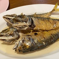 Food or drink of Krua Pla Too Bang Saen