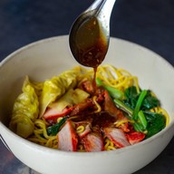เมนูของร้าน โหน่ง ชะชะช่า บะหมี่เกี๊ยว ยโสธร