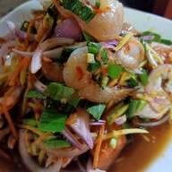ยำรสเด็ดใต้ทางด่วน