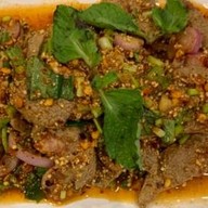 เมนูของร้าน น้ำลำไยสด เนื้อแน่นๆ เค้กหน้านิ่มฉ่ำๆ คู้บอน