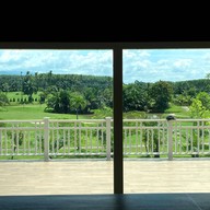 บรรยากาศ Hula Hula Golf Club cafe กระบี่
