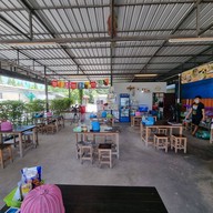 บรรยากาศ ต. ก๋วยเตี๋ยวลูกชิ้นปลา
