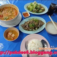 ร้านข้าวต้ม สามแยกอ่าวนาง ไม่มีสาขา