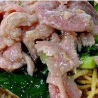 ราดหน้าเกี๊ยวยักษ์ (ผัดซีอิ๊ว+ผัดไทกากหมู)