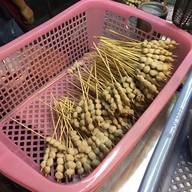 ลูกชิ้นช้างเผือก