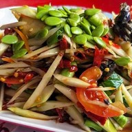 ส้มตำเส้นสดป้าวิ