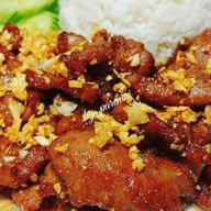 กระเพราพริกแห้งสูตรโบราญ