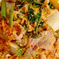 เมนูของร้าน ข้าวต้มปลาตราโด่งอาหารทะเลตามสั่ง