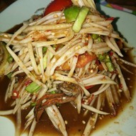 วู้ดดี้ขนมเส้นน้ำย้อย